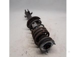 Gebruikte Schokdemper links-voor Ford Fiesta 6 (JA8) 1.6 16V Sport Prijs € 36,75 Margeregeling aangeboden door Reclycar De Boer BV