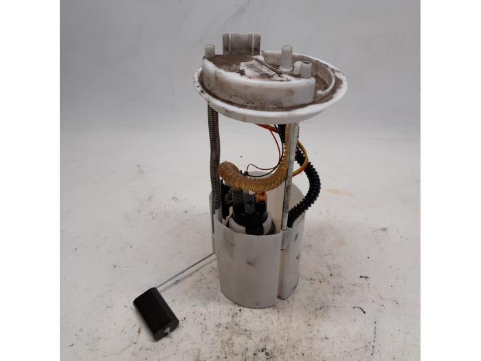 Gebruikte Tank element Pomp Fiat Doblo Prijs € 42,00 Margeregeling aangeboden door Reclycar De Boer BV