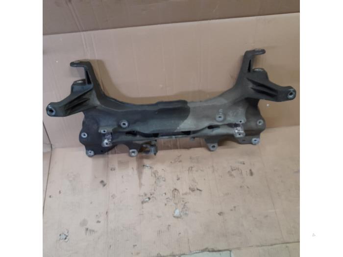 Gebruikte Subframe Peugeot Bipper (AA) 1.4 HDi Prijs € 26,25 Margeregeling aangeboden door Reclycar De Boer BV