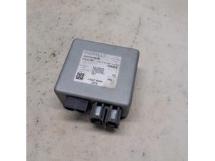 Gebruikte Stuurbekrachtiging Computer Renault Twingo II (CN) 1.5 dCi 90 FAP Prijs € 78,75 Margeregeling aangeboden door Reclycar De Boer BV