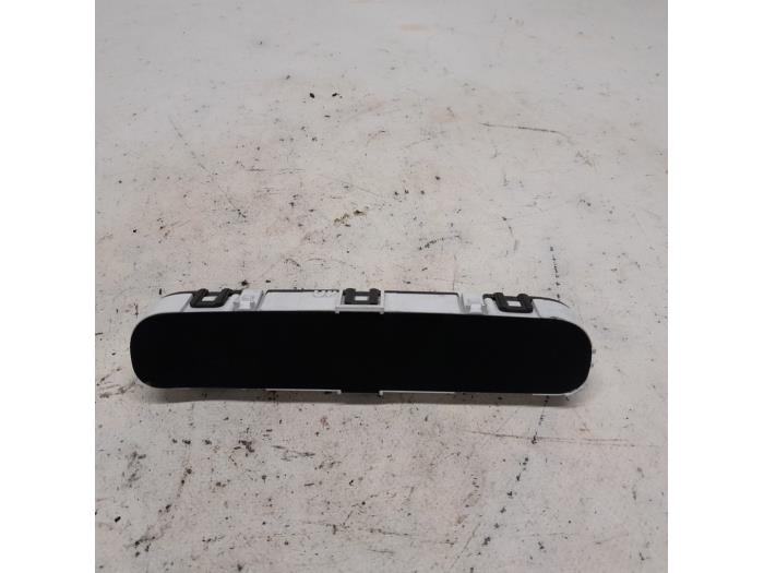 Gebruikte Display Interieur Chevrolet Spark (M300) 1.0 16V Bifuel Prijs € 26,25 Margeregeling aangeboden door Reclycar De Boer BV