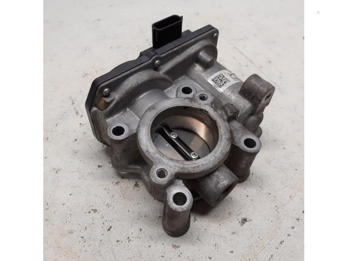 Gebruikte Gasklephuis Dacia Sandero II 0.9 TCE 12V Prijs € 31,50 Margeregeling aangeboden door Reclycar De Boer BV