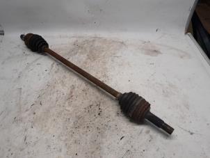 Gebruikte Steekas rechts-voor Citroen C1 1.0 12V Prijs € 36,75 Margeregeling aangeboden door Reclycar De Boer BV