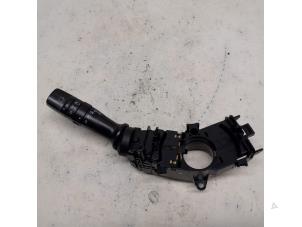 Gebruikte Schakelaar Licht Hyundai iX20 (JC) 1.4 CRDi 16V Prijs € 36,75 Margeregeling aangeboden door Reclycar De Boer BV