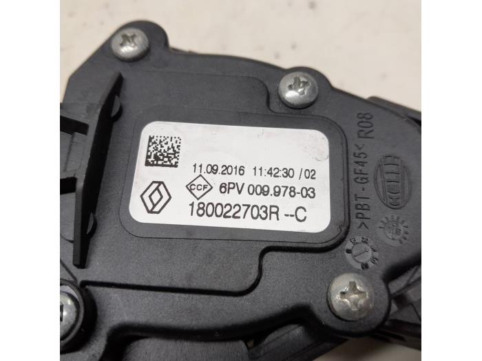 Sensor Gaspedaalpositie van een Dacia Duster (HS) 1.6 SCe 115 16V 2016