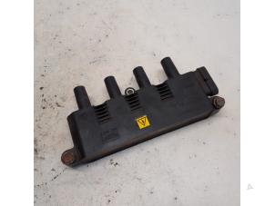 Gebruikte Bobine Fiat Grande Punto (199) 1.2 Prijs € 26,25 Margeregeling aangeboden door Reclycar De Boer BV