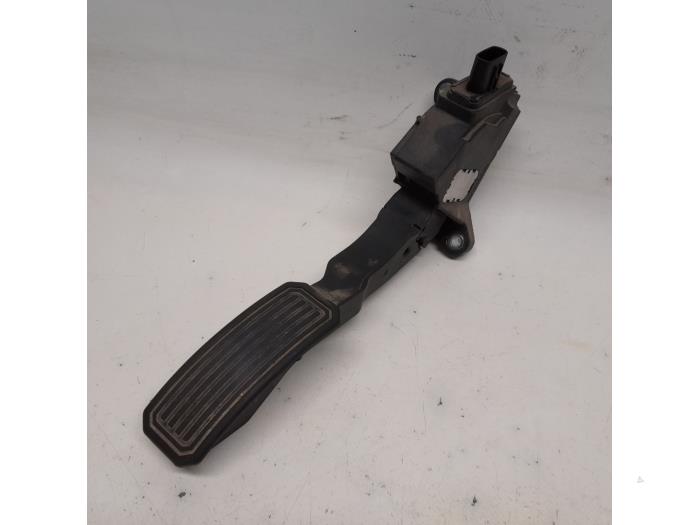 Gebruikte Gaspedaalpositie Sensor Toyota Avensis Wagon (T27) 2.2 16V D-4D-F 150 Prijs € 52,50 Margeregeling aangeboden door Reclycar De Boer BV