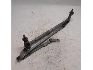 Gebruikte Ruitenwis Mechaniek Seat Ibiza IV (6J5) 1.4 TDI 12V Prijs € 26,25 Margeregeling aangeboden door Reclycar De Boer BV