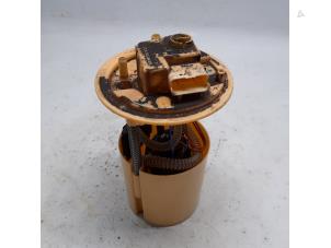 Gebruikte Tank element Pomp Fiat Punto Evo (199) 1.3 JTD Multijet 85 16V Euro 5 Prijs € 42,00 Margeregeling aangeboden door Reclycar De Boer BV