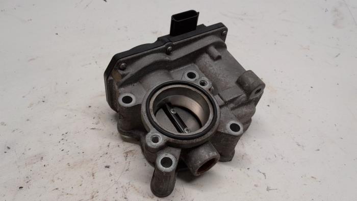 Gebruikte Gasklephuis Renault Megane III Berline (BZ) 1.4 16V TCe 130 Prijs € 26,25 Margeregeling aangeboden door Reclycar De Boer BV