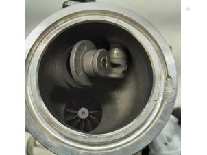 Turbo van een Volkswagen Passat (3G2) 1.5 TSI 16V 2020