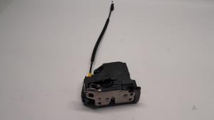 Gebruikte Deurslot Mechaniek 4Deurs links-achter Opel Astra K 1.6 CDTI 110 16V Prijs € 31,50 Margeregeling aangeboden door Reclycar De Boer BV