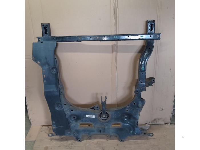 Subframe van een Opel Astra K 1.6 CDTI 110 16V 2016