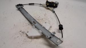 Gebruikte Ruitmechaniek 4Deurs links-voor Kia Picanto (JA) 1.0 12V Prijs € 68,25 Margeregeling aangeboden door Reclycar De Boer BV