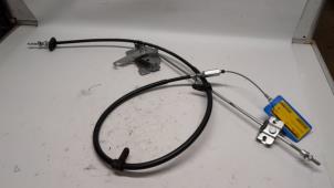Gebruikte Handrem Kabel Citroen Jumper (U9) 2.2 Blue HDi 120 Prijs € 105,00 Margeregeling aangeboden door Reclycar De Boer BV