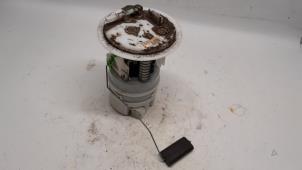 Gebruikte Tank element Pomp Peugeot 3008 I (0U/HU) 1.6 VTI 16V Prijs € 42,00 Margeregeling aangeboden door Reclycar De Boer BV