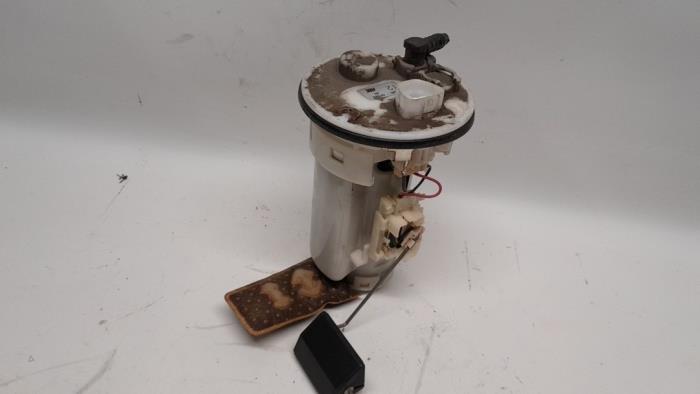 Gebruikte Tank element Pomp Toyota Corolla Verso (R10/11) 1.6 16V VVT-i Prijs € 26,25 Margeregeling aangeboden door Reclycar De Boer BV