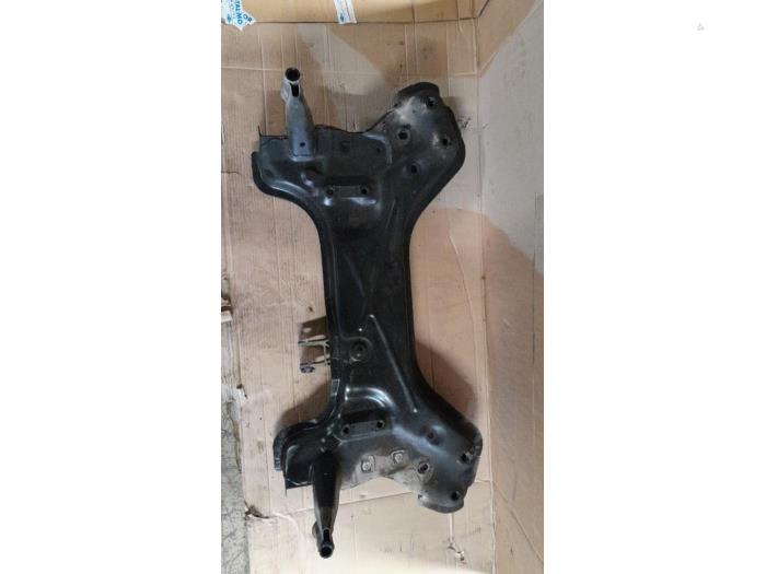 Subframe van een Citroën Jumper (U9) 2.2 HDi 150 2016