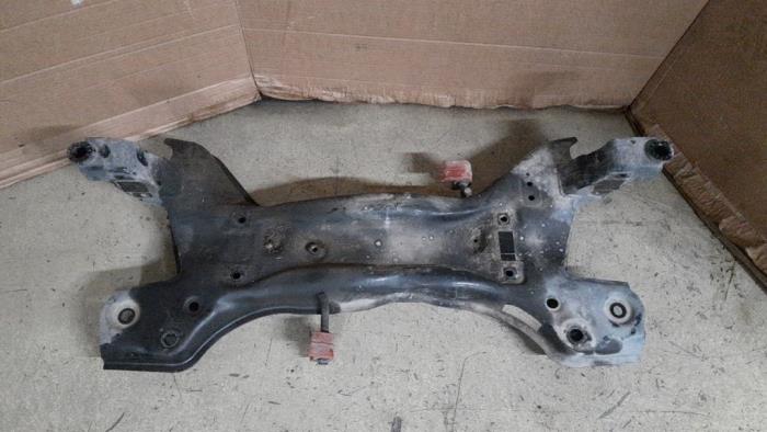 Gebruikte Subframe Seat Ibiza IV (6J5) 1.2 12V Prijs € 52,50 Margeregeling aangeboden door Reclycar De Boer BV