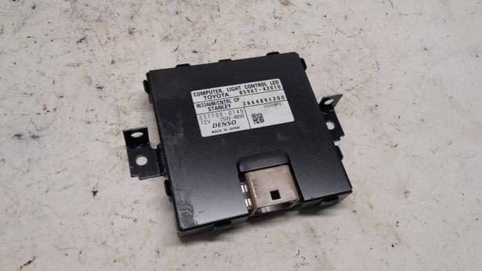 Gebruikte Computer Verlichting Toyota RAV4 (A4) 2.5 Hybrid 16V VVT-i 4x2 Prijs € 105,00 Margeregeling aangeboden door Reclycar De Boer BV