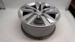 Gebruikte Velg Peugeot 308 SW (L4/L9/LC/LJ/LR) 1.6 BlueHDi 120 Prijs € 52,50 Margeregeling aangeboden door Reclycar De Boer BV