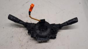 Gebruikte Licht + Raw Schakelaar Toyota RAV4 (A4) 2.5 Hybrid 16V VVT-i 4x2 Prijs € 78,75 Margeregeling aangeboden door Reclycar De Boer BV