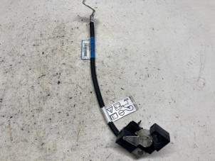 Gebruikte Accu sensor Dacia Jogger 1.0 TCe 100 Bi-Fuel , ECO-G 12V Prijs € 63,00 Margeregeling aangeboden door Reclycar De Boer BV