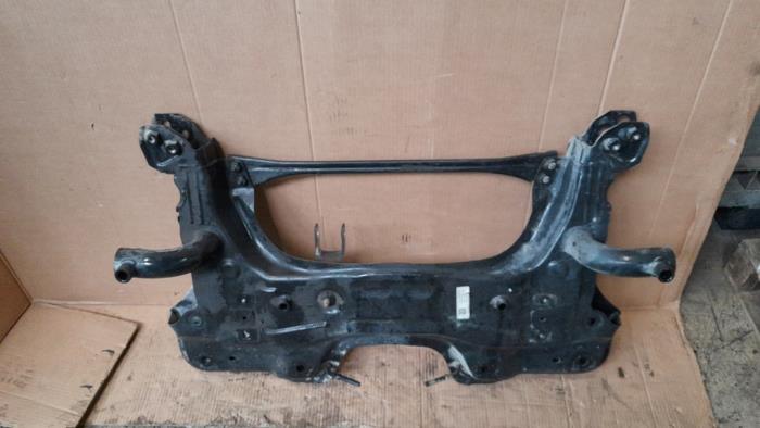 Gebruikte Subframe Fiat 500L (199) 1.4 16V Prijs € 52,50 Margeregeling aangeboden door Reclycar De Boer BV