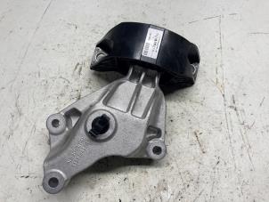 Gebruikte Motorsteun Dacia Jogger 1.0 TCe 100 Bi-Fuel , ECO-G 12V Prijs € 52,50 Margeregeling aangeboden door Reclycar De Boer BV