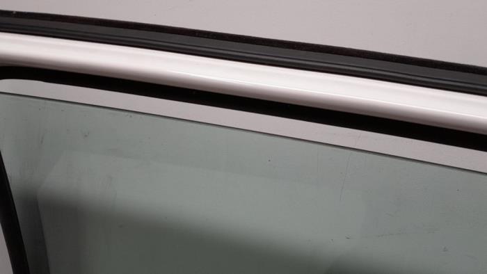 Portier 4Deurs rechts-achter van een Seat Arona (KJX) 1.0 TGI 12V 2020