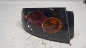 Gebruikte Achterlicht links Mazda 3 (BK12) 1.6i 16V Prijs € 52,50 Margeregeling aangeboden door Reclycar De Boer BV