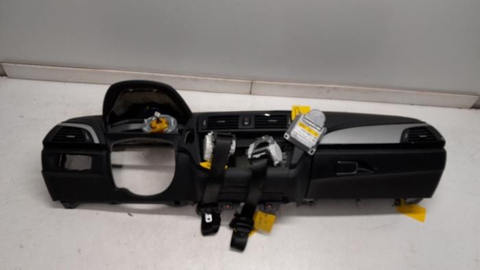 Airbag Set+Module van een BMW 1 serie (F20) 118i 1.6 16V 2015
