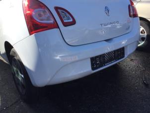 Gebruikte Bumper achter Renault Twingo II (CN) 1.2 16V Prijs € 105,00 Margeregeling aangeboden door Reclycar De Boer BV