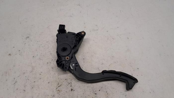 Gebruikte Sensor Gaspedaalpositie Dacia Duster (SR) 1.6 16V Prijs € 52,50 Margeregeling aangeboden door Reclycar De Boer BV