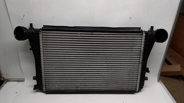 Intercooler van een Volkswagen Golf VI (5K1) 1.4 TSI 160 16V 2009