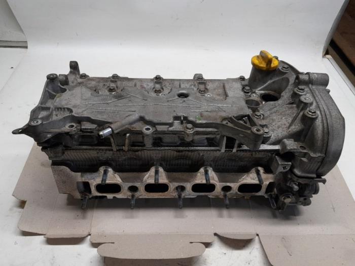 Gebruikte Cilinderkop Renault Megane II (BM/CM) 2.0 16V Prijs € 262,50 Margeregeling aangeboden door Reclycar De Boer BV