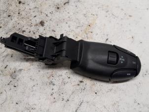 Gebruikte Radiobediening Stuur Peugeot 206 (2A/C/H/J/S) 1.4 XR,XS,XT,Gentry Prijs € 26,25 Margeregeling aangeboden door Reclycar De Boer BV