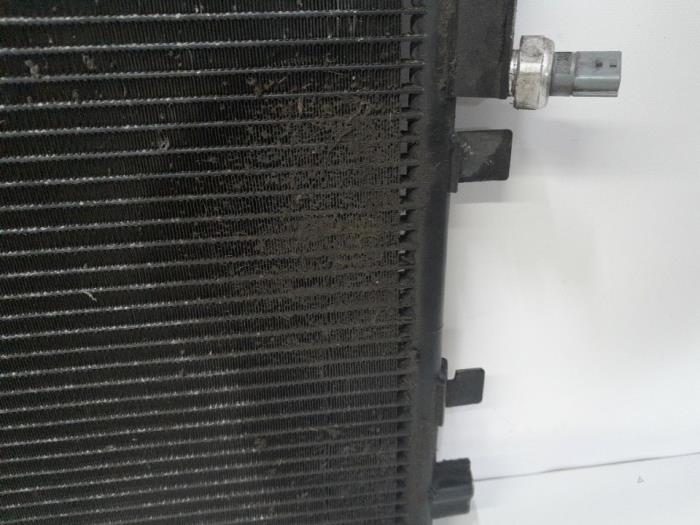 Airco Radiateur van een Renault Megane III Berline (BZ) 1.5 dCi 110 2013