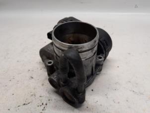 Gebruikte Gasklephuis Mercedes A (W168) 1.9 A-190 Prijs € 47,25 Margeregeling aangeboden door Reclycar De Boer BV