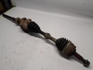 Gebruikte Homokineetas rechts-voor Nissan X-Trail (T30) 2.2 dCi 16V 4x4 Prijs € 105,00 Margeregeling aangeboden door Reclycar De Boer BV