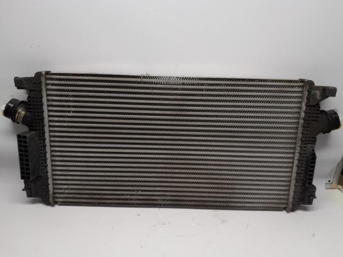 Intercooler van een Opel Zafira Tourer (P12) 2.0 CDTI 16V 130 Ecotec 2013