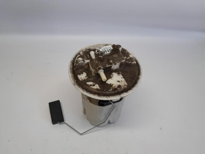 Gebruikte Tank element Pomp Peugeot 207 SW (WE/WU) 1.4 Prijs € 42,00 Margeregeling aangeboden door Reclycar De Boer BV