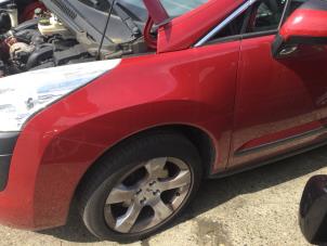 Gebruikte Scherm links-voor Peugeot 3008 I (0U/HU) 1.6 16V THP 155 Prijs € 78,75 Margeregeling aangeboden door Reclycar De Boer BV