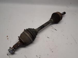 Gebruikte Steekas links-voor Opel Zafira Tourer (P12) 2.0 CDTI 16V 130 Ecotec Prijs € 42,00 Margeregeling aangeboden door Reclycar De Boer BV