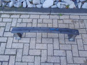 Gebruikte Bumperframe achter Skoda Kamiq 1.0 TSI 12V Prijs € 131,25 Margeregeling aangeboden door Reclycar De Boer BV