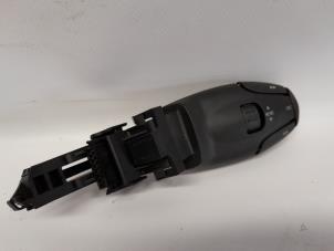 Gebruikte Radiobediening Stuur Peugeot 307 SW (3H) 1.6 16V Prijs € 26,25 Margeregeling aangeboden door Reclycar De Boer BV