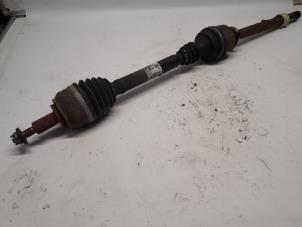 Gebruikte Cardanas rechts-voor (VWA) Renault Laguna III Estate (KT) 2.0 Turbo 16V GT Prijs € 36,75 Margeregeling aangeboden door Reclycar De Boer BV