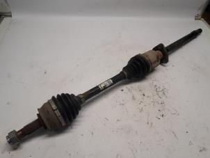 Gebruikte Steekas rechts-voor Opel Mokka/Mokka X 1.7 CDTI 16V 4x2 Prijs € 73,50 Margeregeling aangeboden door Reclycar De Boer BV