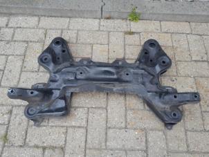 Gebruikte Subframe Peugeot 208 I (CA/CC/CK/CL) 1.2 Vti 12V PureTech 82 Prijs € 52,50 Margeregeling aangeboden door Reclycar De Boer BV