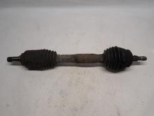 Gebruikte Cardanas links-voor (VWA) Mercedes Vaneo (W414) 1.6 Prijs € 36,75 Margeregeling aangeboden door Reclycar De Boer BV